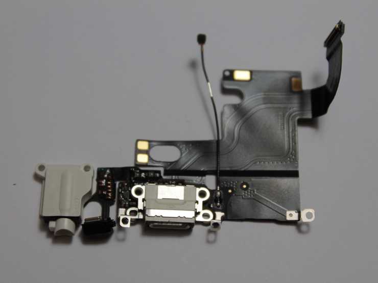 iPhone connectors